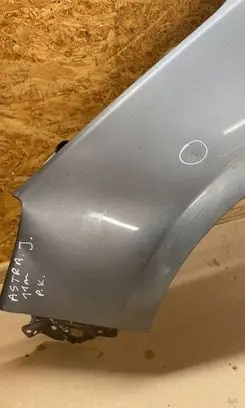 Opel Astra J Fender