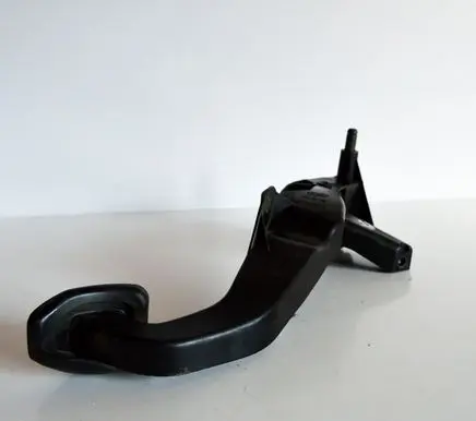Clutch pedal
