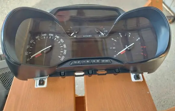 Citroen C3 Speedometer (instrument cluster) 9832140580