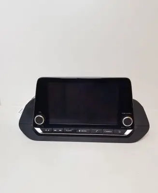 Radio/CD/DVD/GPS head unit