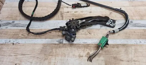 Chrysler Voyager Sliding door lock 4125412 04686957AC 264D05A