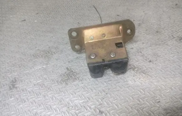 Volvo S40, V40 Tailgate/trunk/boot lock/catch/latch