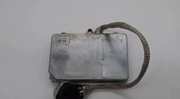 Subaru Outback Headlight ballast module Xenon 84965AG000 3900020791