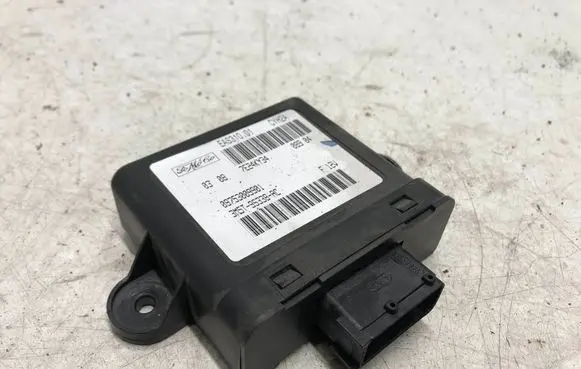 Ford C-MAX I Comfort/convenience module 3M5T9S338AC EAS31001 09753009901