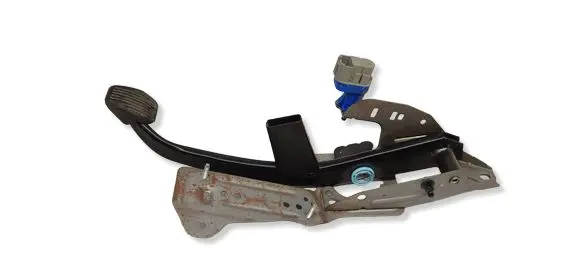 Ford Focus Brake pedal BV612467GB 11931M04