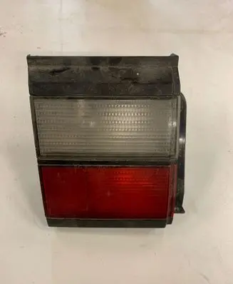 Volkswagen PASSAT B3 Tailgate rear/tail lights 357945107