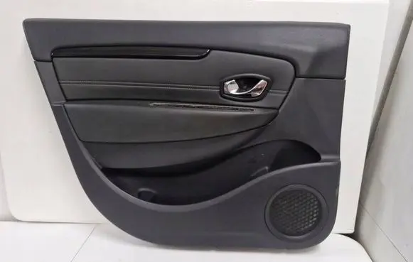 Renault Scenic III - Grand scenic III Front door card panel trim 809007186R