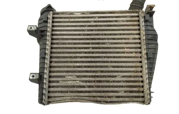 Volkswagen Touareg I Intercooler radiator