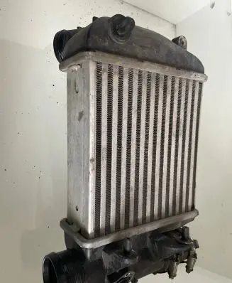 Audi A6 S6 C6 4F Intercooler radiator 4F0145805E