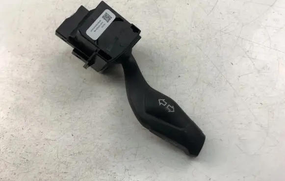 Ford Focus Indicator stalk AV6T13335AB