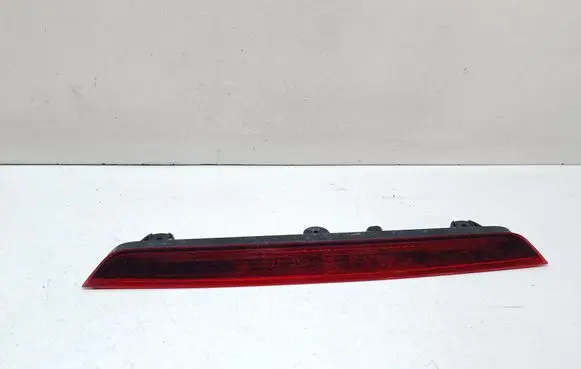 Porsche Cayenne (92A) Third/center stoplight 4L0945097