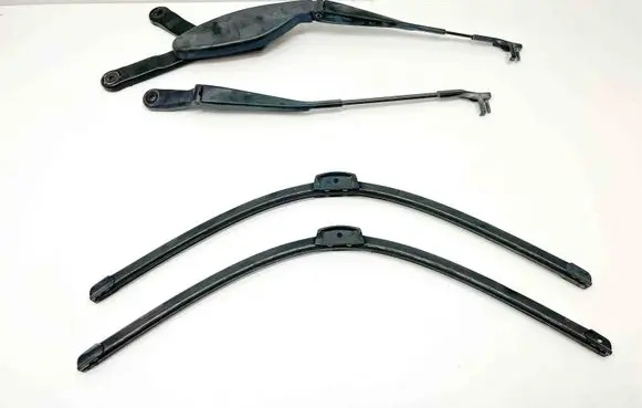 Mercedes-Benz SL R230 Windshield/front glass wiper blade A2308240249 2308240249