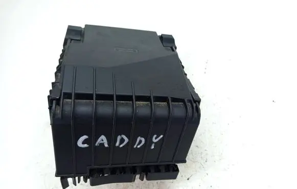 Volkswagen Caddy Fuse box set 2K5BEZPEI 1K0937132F