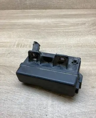 Toyota Corolla Verso E121 Fuse module 9008087019 0332011001