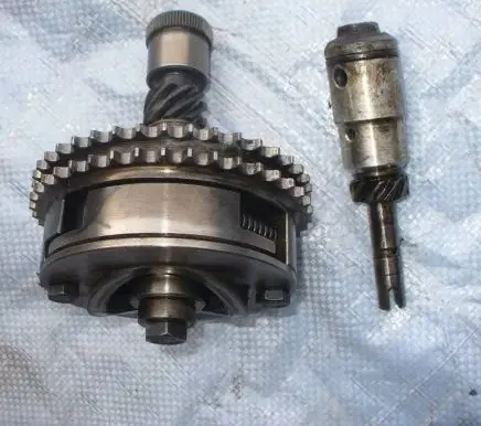 Mercedes-Benz W123 Other engine part 123.616