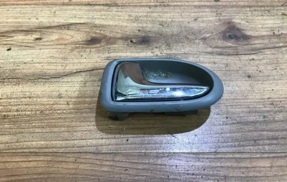 Mazda Premacy Front door interior handle