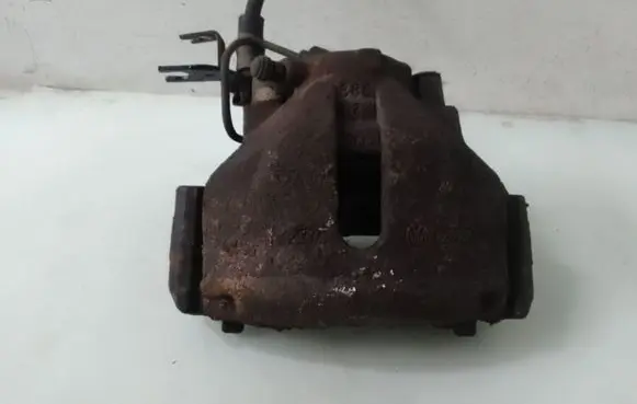 Audi A4 S4 B7 8E 8H Front brake caliper 