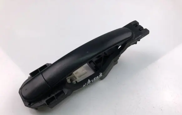Seat Ibiza III (6L) Front door exterior handle 3B0837207F