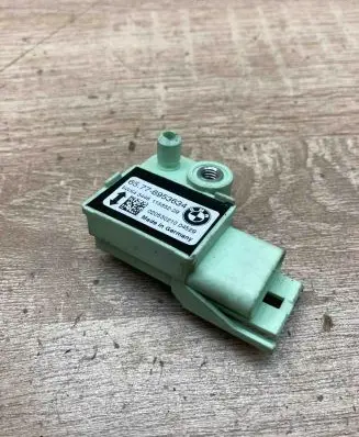 BMW 5 E60 E61 Airbag deployment crash/impact sensor 6953634 5WK43448