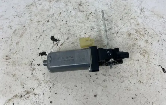 Tesla Model X Seat adjustment motor AG155967A1