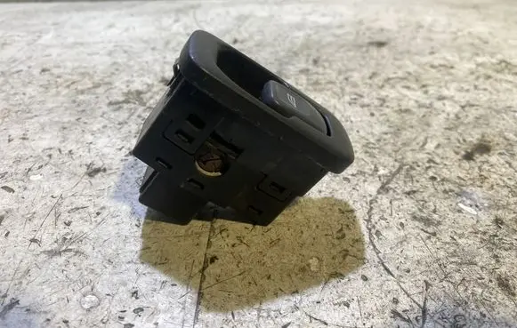Volvo S60 Electric window control switch 9476695 98W525