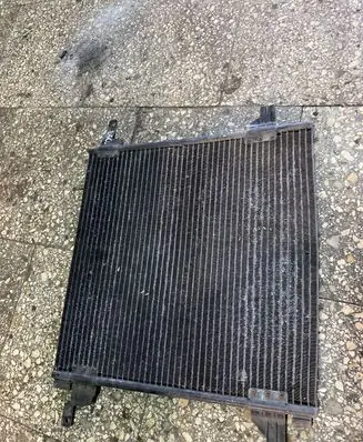 Air conditioning (A/C) radiator (interior)