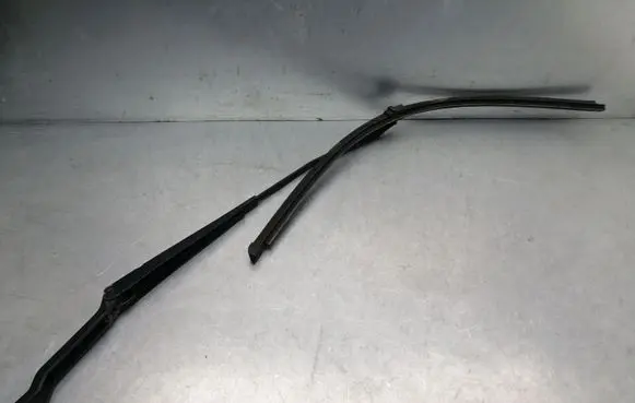 Renault Espace - Grand espace IV Windshield/front glass wiper blade 8200014895