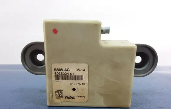 BMW 5 F10 F11 Other control units/modules 6935024