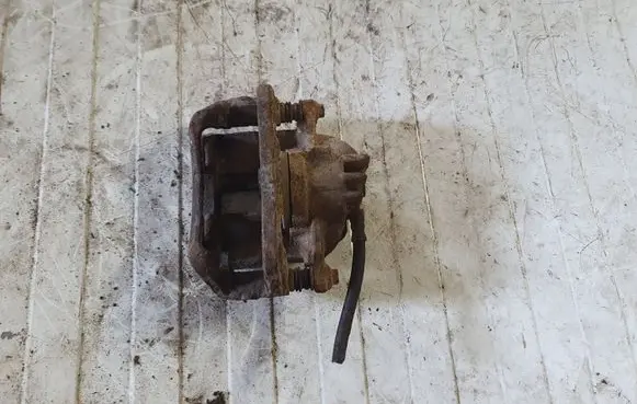 Mitsubishi Space Star Front brake caliper NOCODE