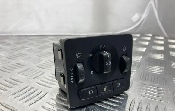 Volvo V50 Light switch 30739300 08W04T