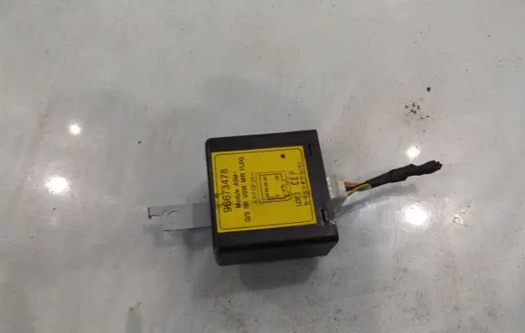 Chevrolet Captiva Other control units/modules 96673478