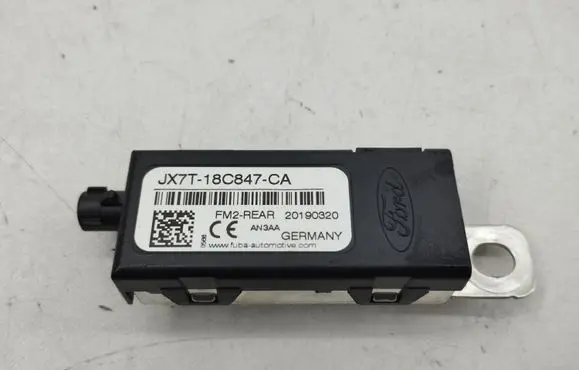 Ford Focus Aerial antenna amplifier JX7T18C847CA
