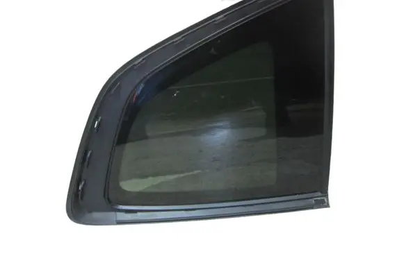 BMW X3 G01 Front triangle window/glass 7410064
