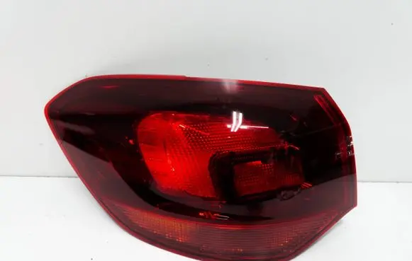 Opel Astra J Rear/tail lights 13314052 70220 366900804