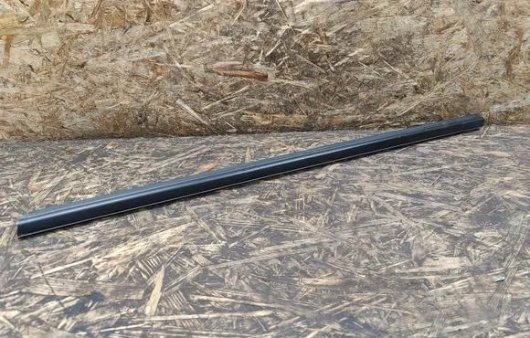 Honda Jazz Front door glass trim molding 