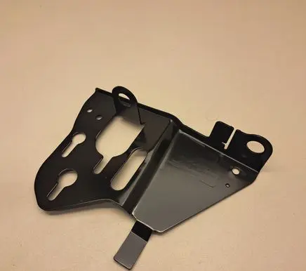 Land Rover Discovery 5 Fuel filter bracket/mount holder FPLA9180AD