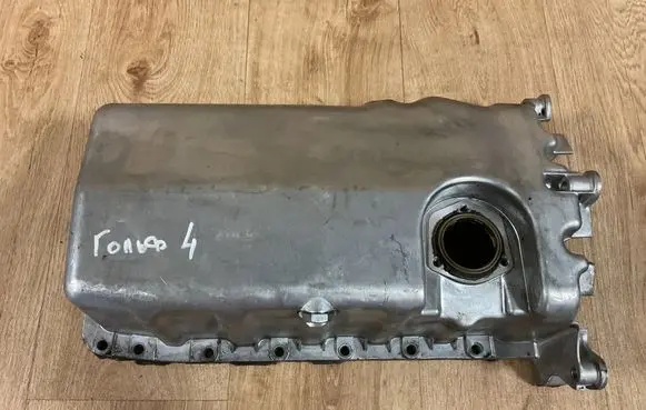 Volkswagen Golf IV Oil sump 
