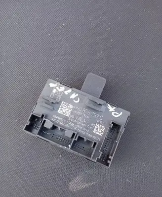 Porsche Cayenne (92A) Door control unit/module 4H0959792S 4H0959792M A2C7325400700