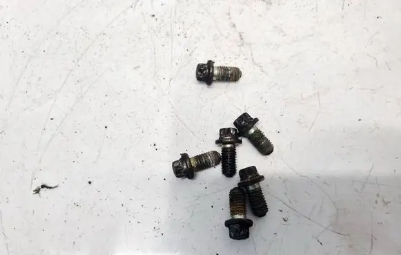 Opel Insignia A Nuts/bolts 