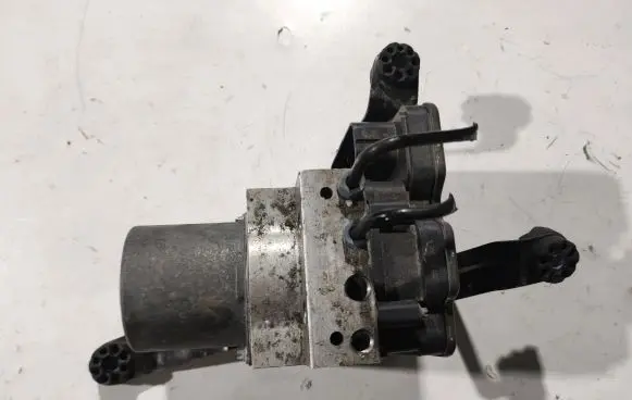 BMW X5 F15 ABS Pump 6870759 DXC9F15 6870761