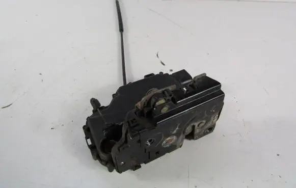Skoda Fabia Mk1 (6Y) Front door lock 