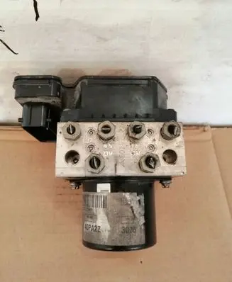 Opel Insignia A ABS control unit/module 13332549INSIGNIA