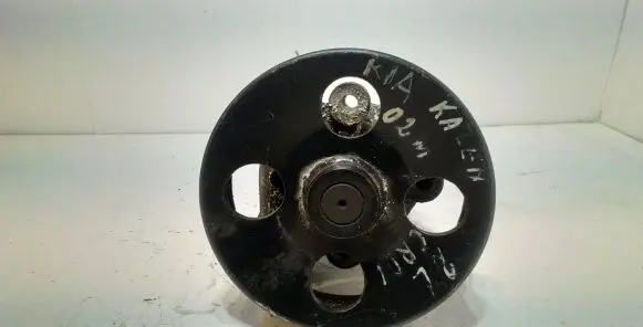 KIA Carens I Power steering pump 0K2KC32600