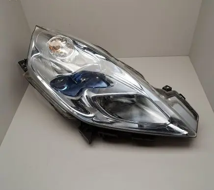 Nissan Leaf I (ZE0) Headlight/headlamp