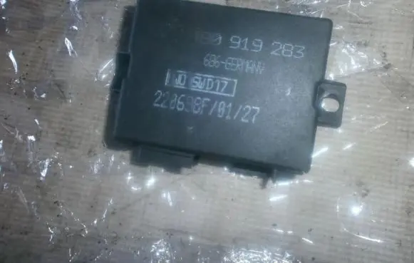 Audi A6 S6 C5 4B Parking PDC control unit/module 4b0919283