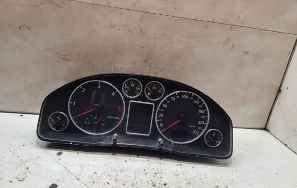 Audi A6 S6 C5 4B Speedometer (instrument cluster) 110008888001 4B0919860E