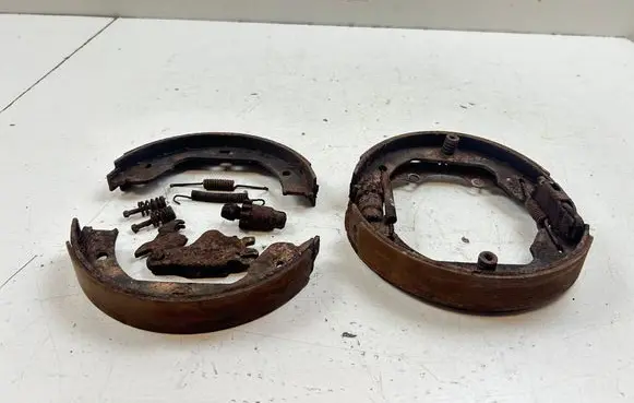 BMW 5 E60 E61 Brake pads (rear) 