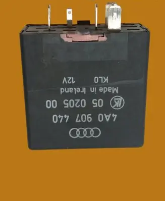 Audi A6 S6 C5 4B Other relay 4A0907440