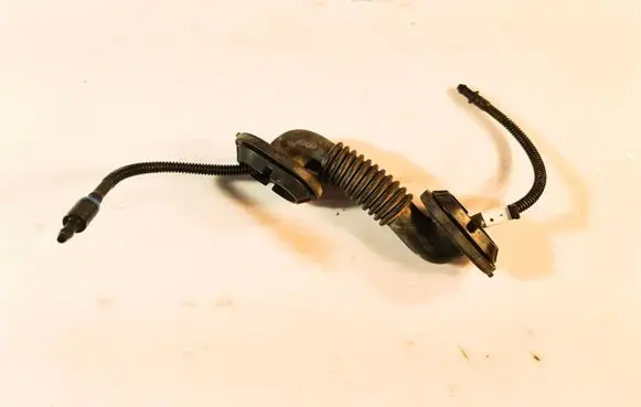 Hyundai Tucson TL Rear window washer fluid hose 