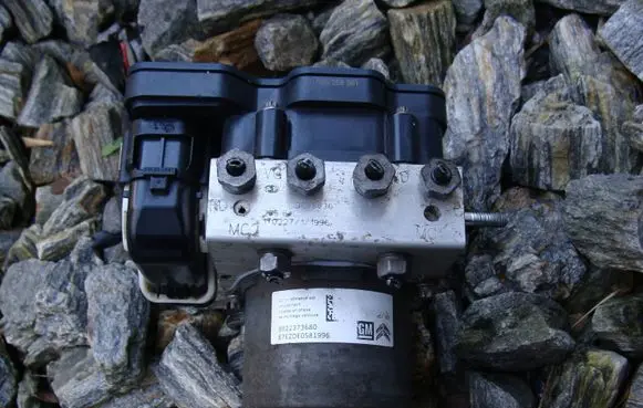 Citroen C3 ABS Pump 9822373680 87EZDE0581996